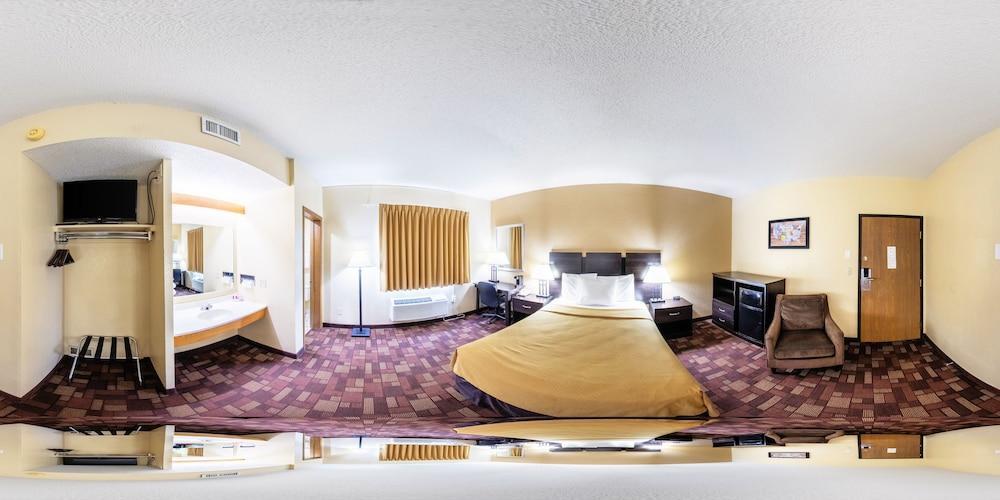 Econo Lodge Watertown Dış mekan fotoğraf