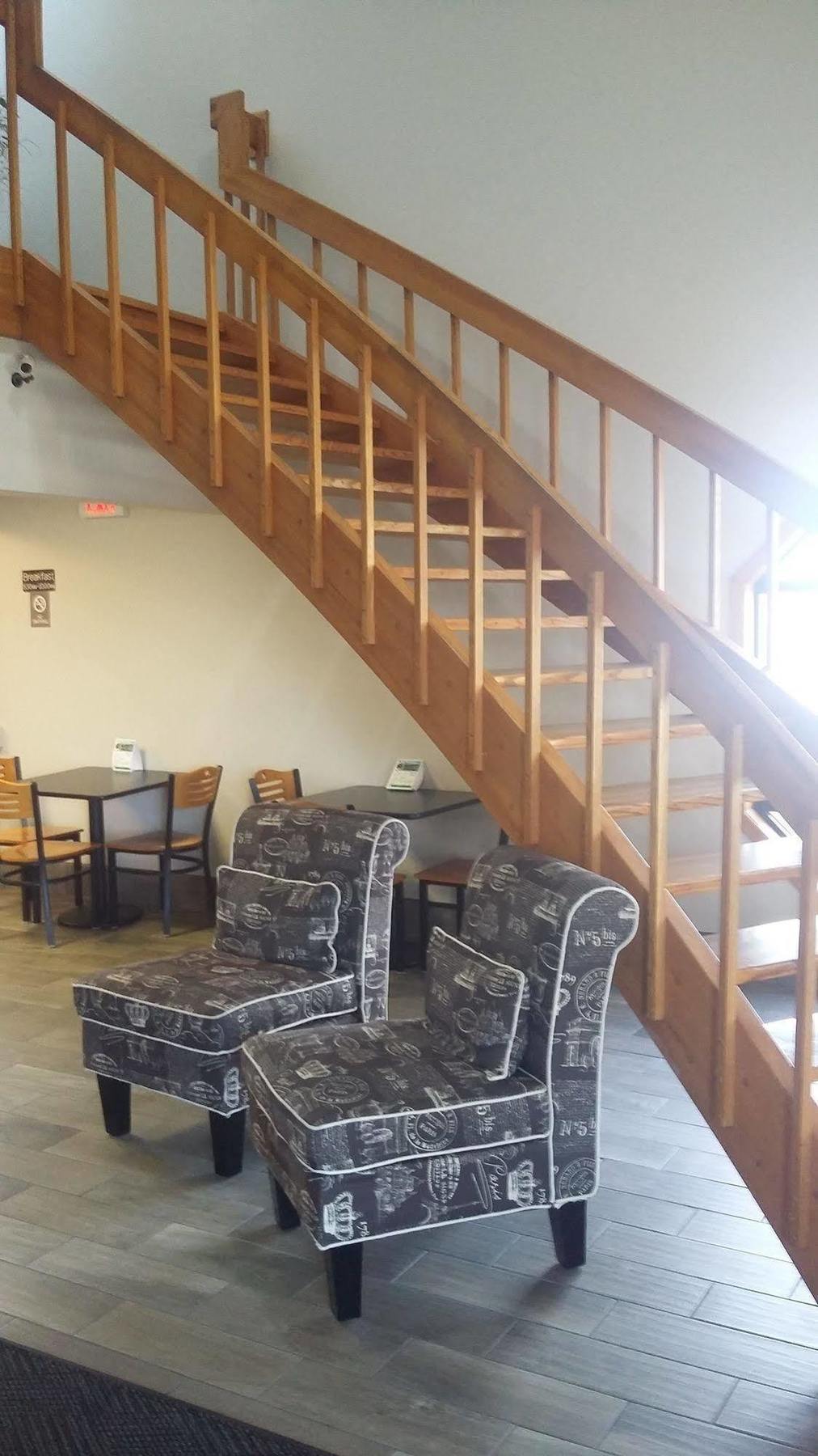 Econo Lodge Watertown Dış mekan fotoğraf