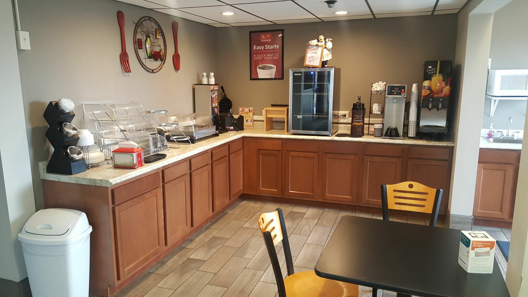 Econo Lodge Watertown Dış mekan fotoğraf
